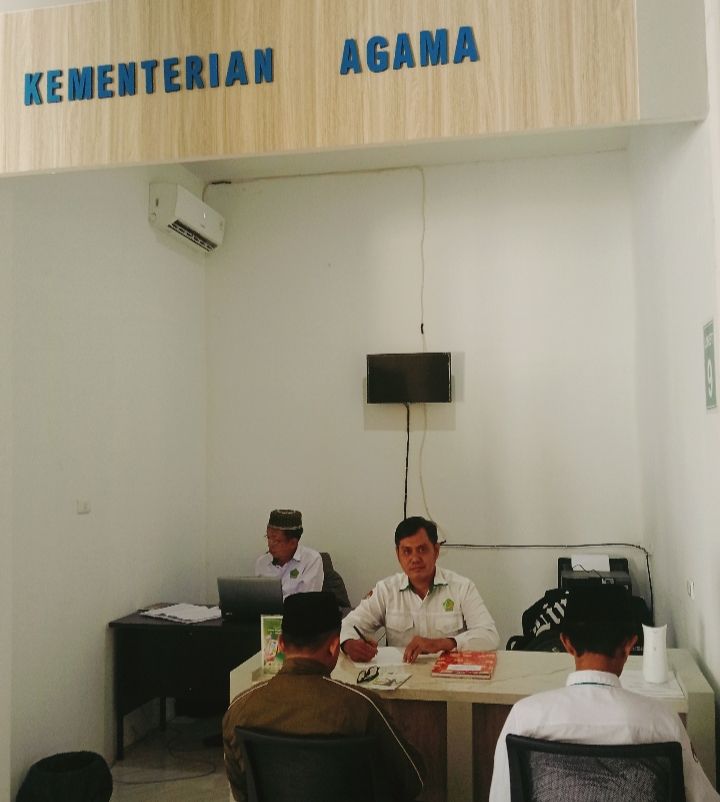 Petugas Kemenag di MPP Siap Layani Masyarakat dengan Sepenuh Hati 
