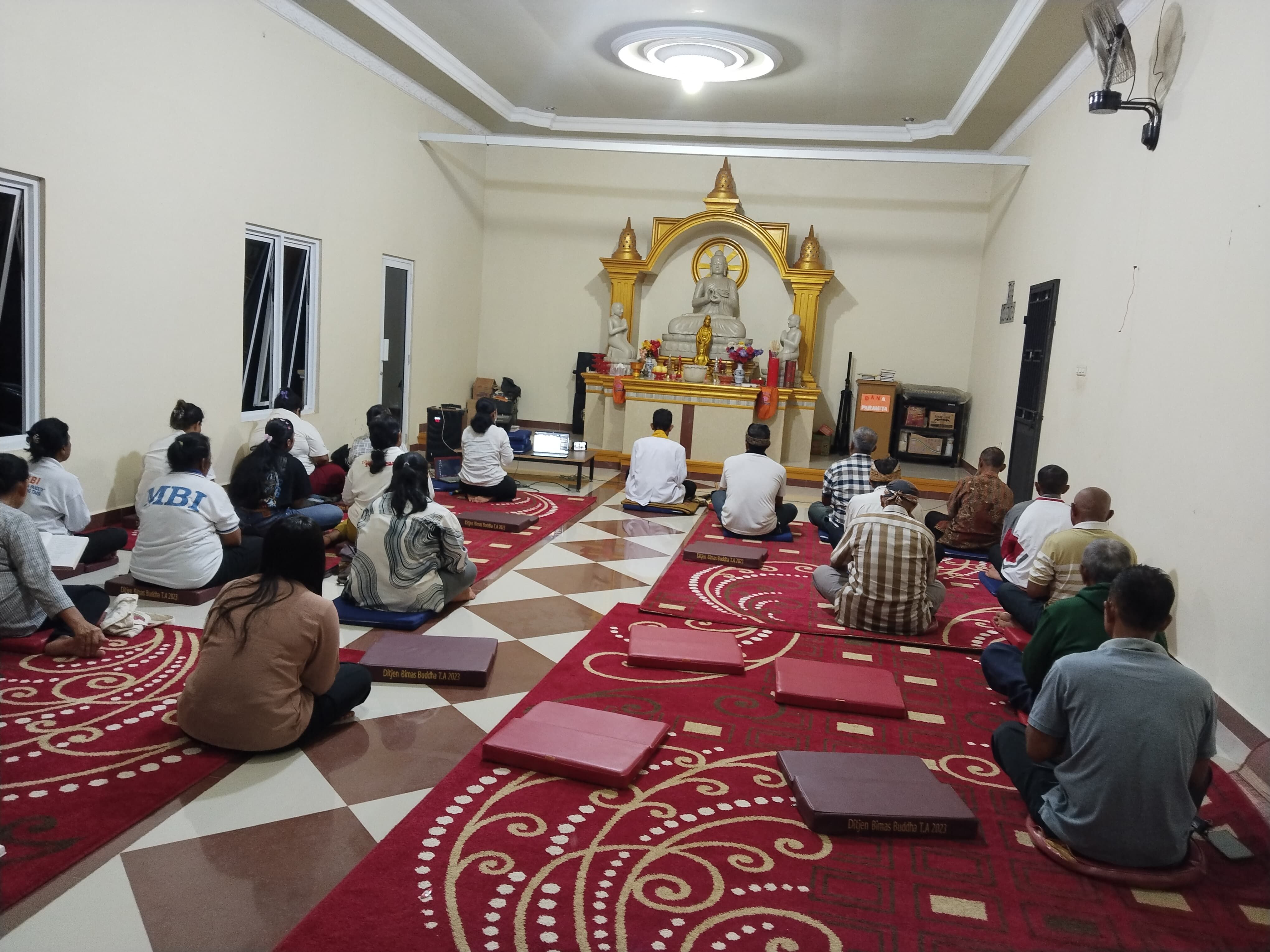 Penyuluh Agama Buddha KUA Batanghari Ikuti Pengambilan Sila SPD di Vihara Virya Dharma
