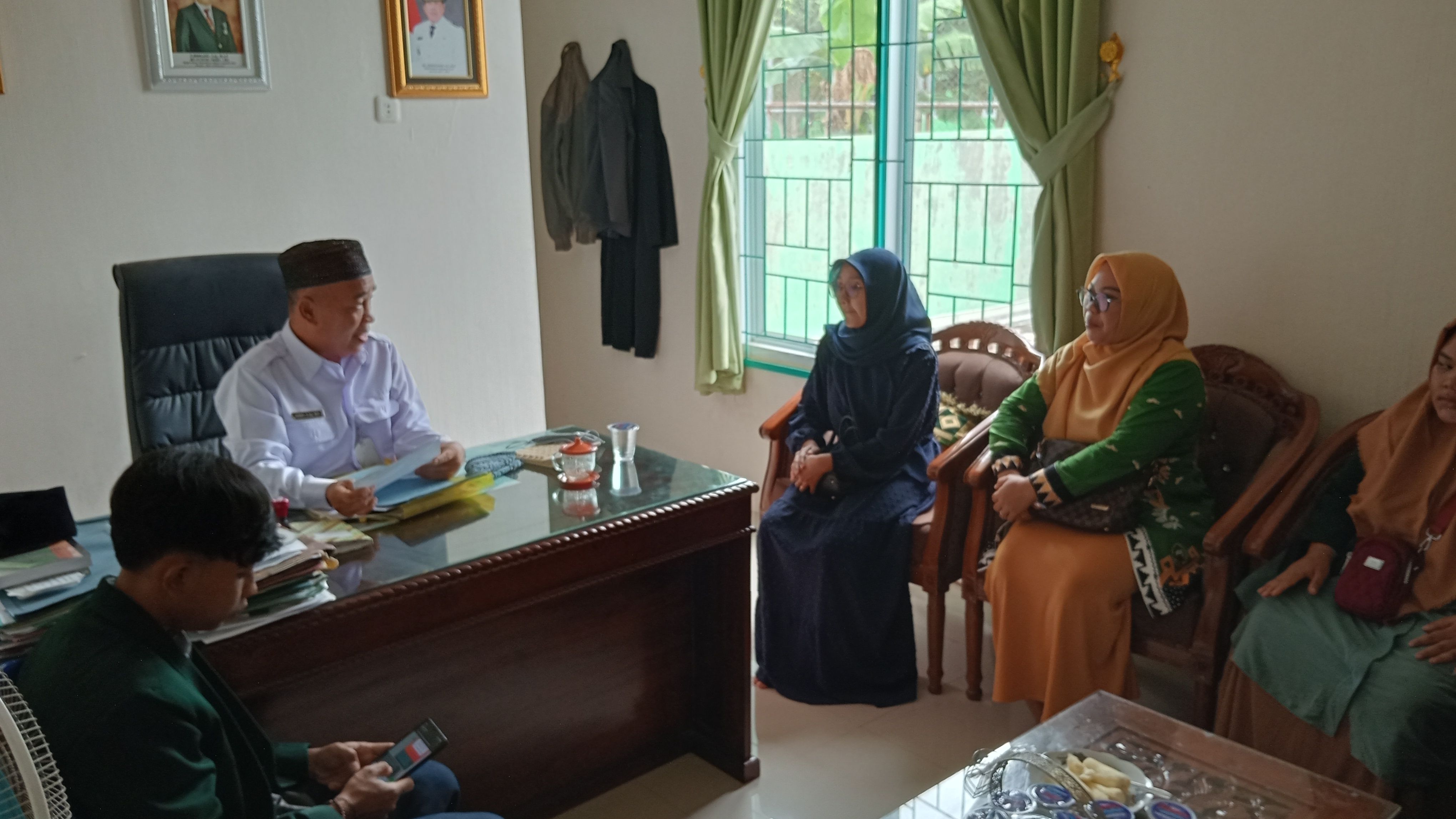 KUA Sekampung Terima Tujuh Mahasiswa PPL dari IAI Darul A’mal Lampung