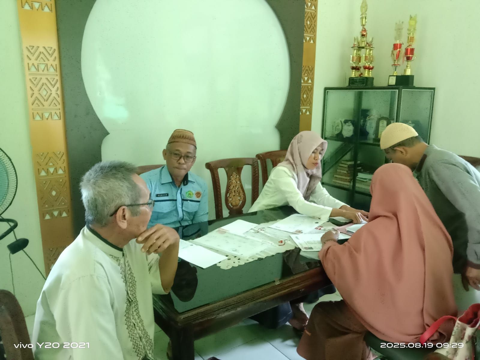 KUA Batanghari Lakukan Verifikasi Data Calon Jamaah Haji 1447 H/2026 M