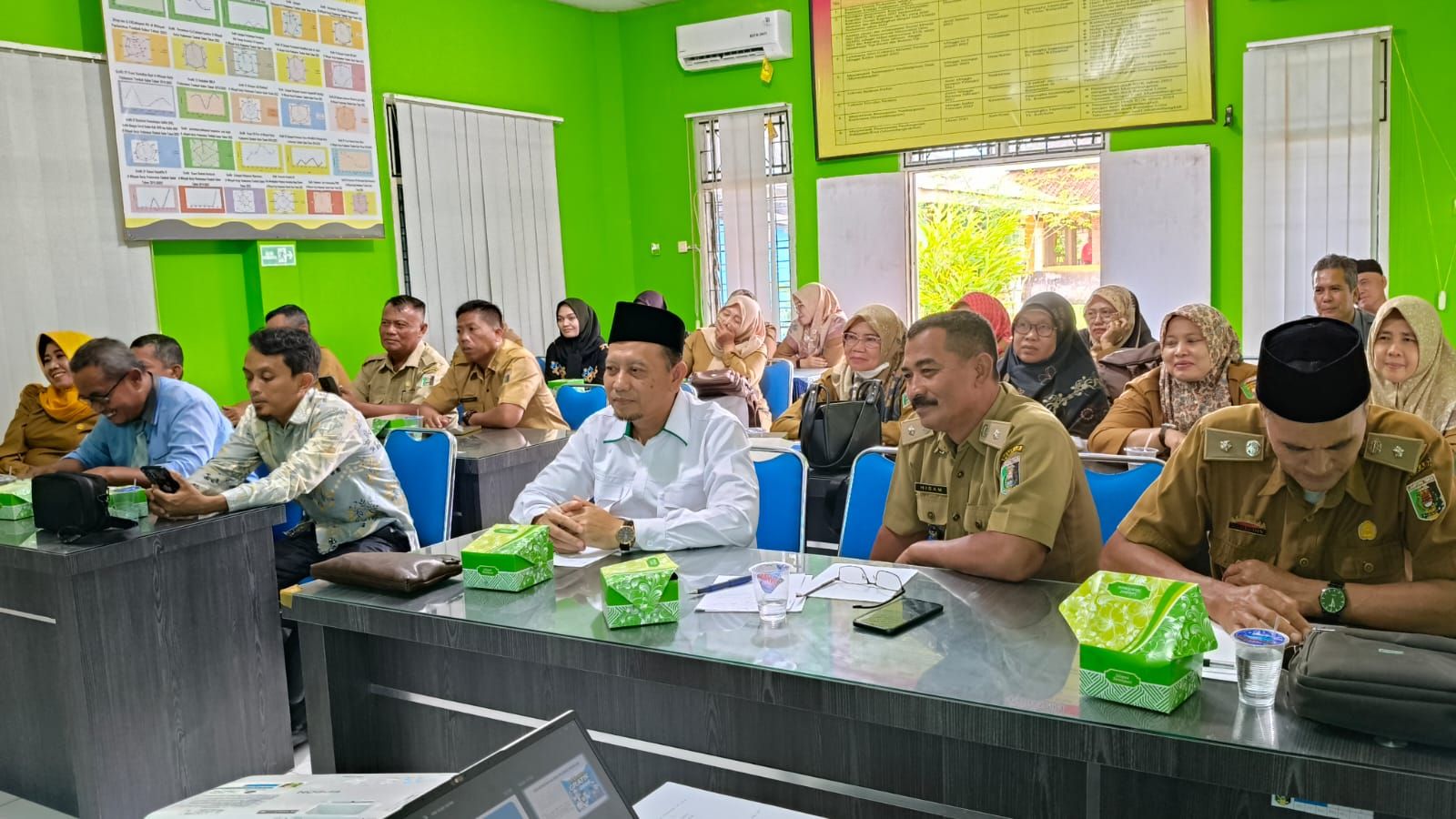 KUA Way Bungur Hadiri Lokakarya Mini Lintas Sektoral: Sinergi Untuk Kesehatan Masyarakat.