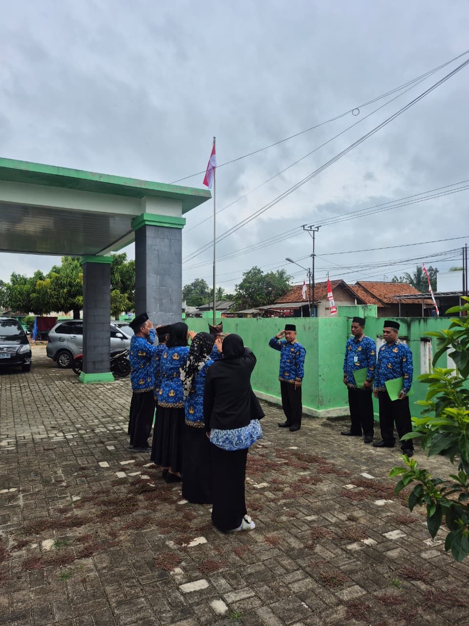 KUA Sekampung Gelar Upacara Peringatan Hari Sumpah Pemuda ke-97