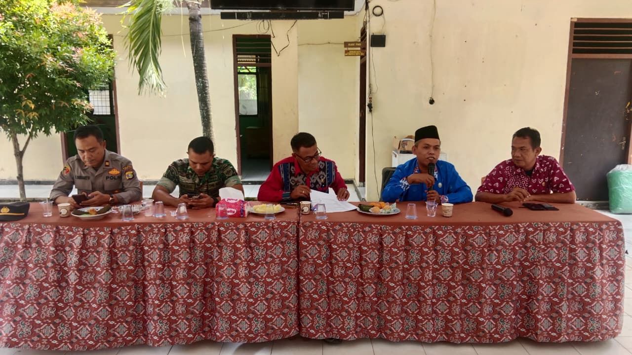 Penghulu KUA Sekampung Melakukan Koordinasi Dengan Pemerintah Desa Guna Optimalisasi Pendaftaran SIMKAH di Aula Kecamatan Sekampung