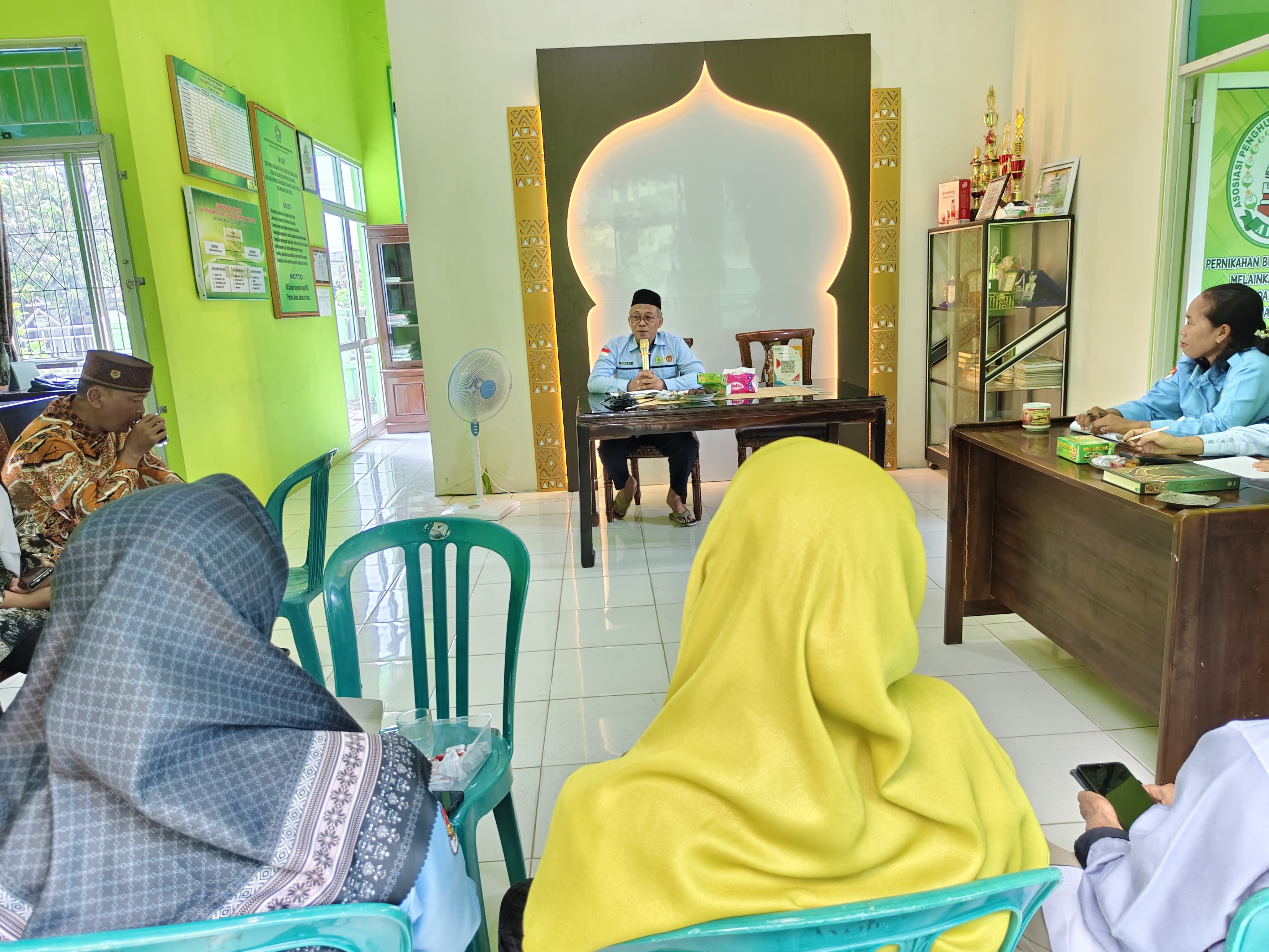Perkuat Implementasi Asta Protas, KUA Batanghari Gelar Rakor Bulanan