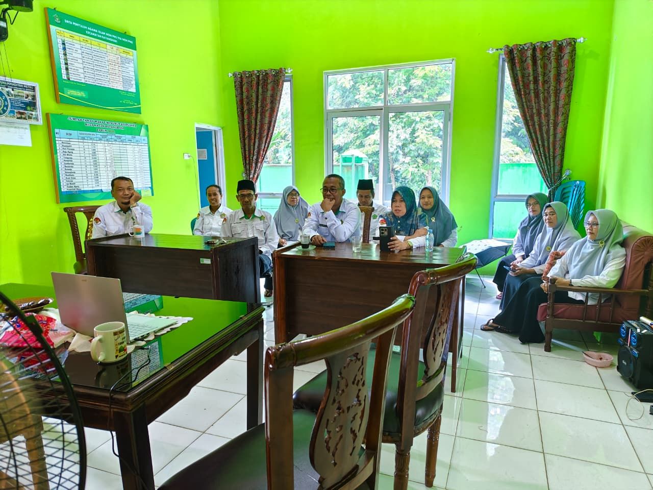KUA Batanghari Dukung Percepatan Sertifikasi Tanah Wakaf, Ikuti Rapat Koordinasi via Zoom