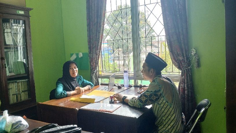 KUA Batanghari Layani Penerbitan e-AIW Wakaf Tanah Yayasan Al Falahiyah