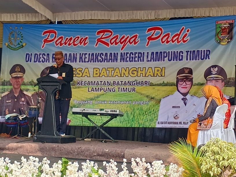 Sinergi Spiritual dan Ketahanan Pangan, KUA Batanghari Hadir di Panen Raya Binaan Kejari