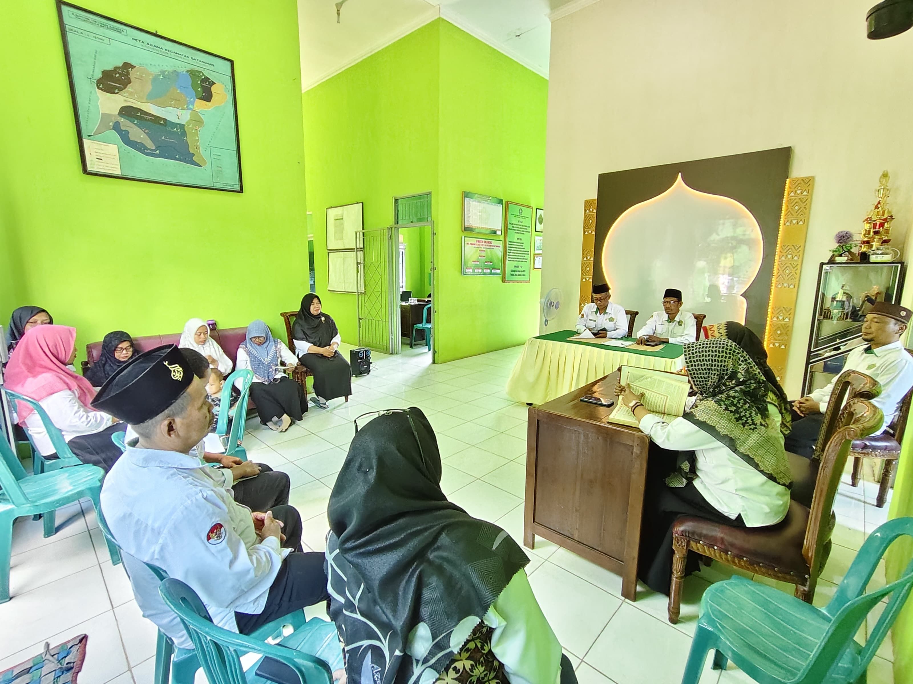 Rakor KUA Batanghari Bahas Penguatan Kinerja dan Persiapan Agenda Bulan Kemerdekaan