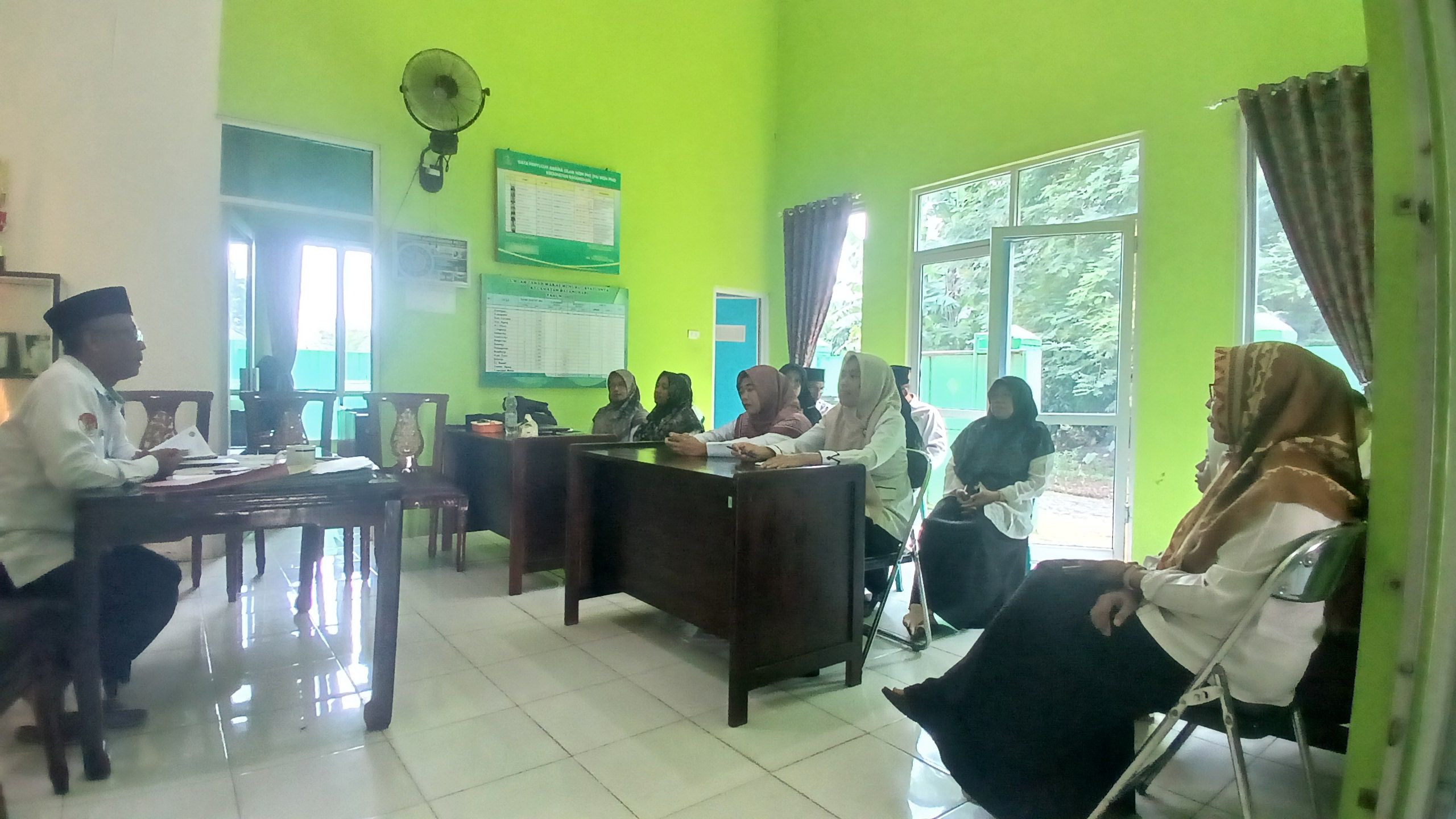 KUA Batanghari Mantapkan Tiga Program Utama: Pendataan Wakaf, Hari Santri, dan Penguatan Keluarga Sakinah Maslahat