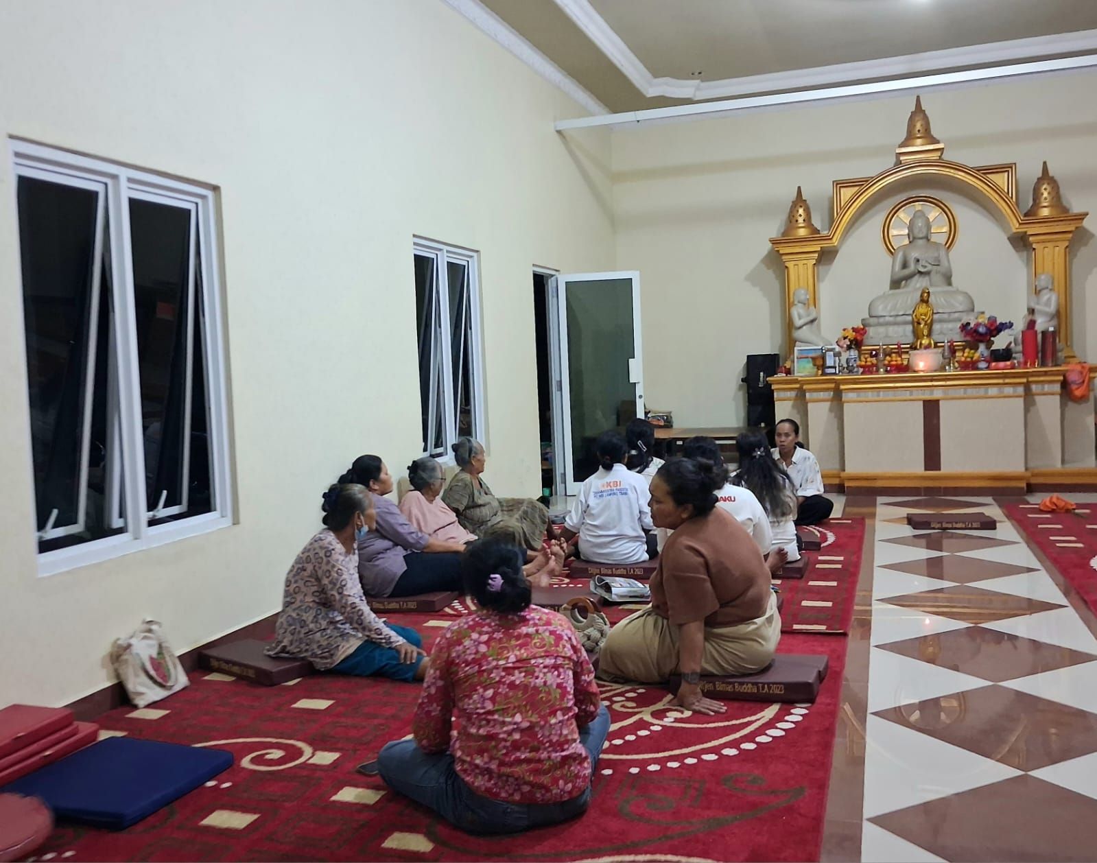 Penyuluh Agama Buddha Pandu Musyawarah Pemilihan Ketua Ranting WBI Batanghari