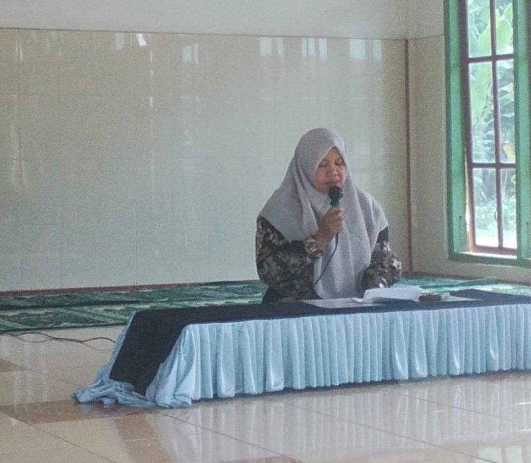 Perkuat Ukhuwah, Penyuluh Agama KUA Batanghari Sampaikan Pentingnya Silaturahmi pada Majelis Taklim
