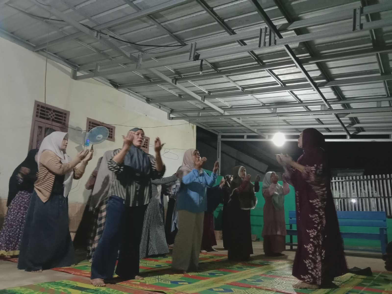 Penyuluh Agama KUA Batanghari Bimbing Persiapan Pengajian Triwulan MT Al-Muslimah Batangharjo