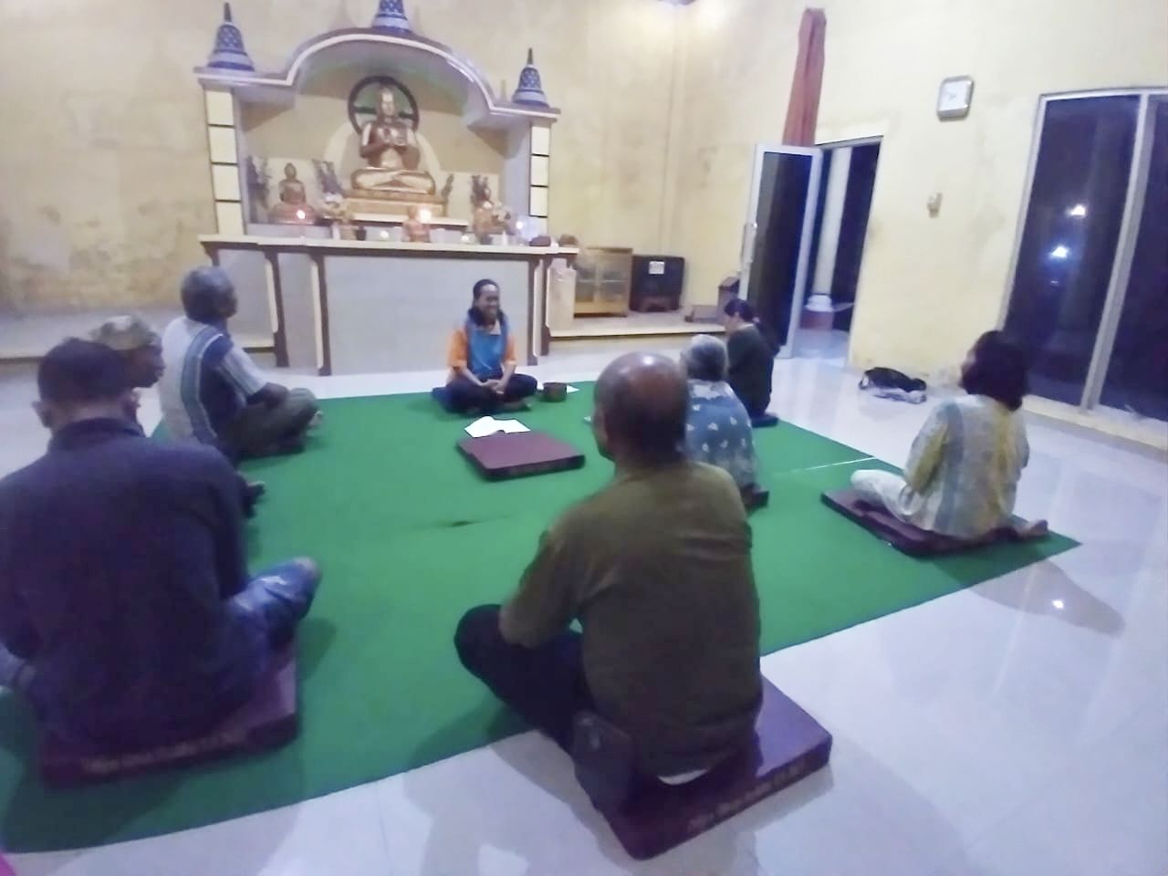 Penyuluh Agama Buddha KUA Batanghari Ajak Umat Renungkan Kesetaraan Gender dalam Perspektif Agama Buddha