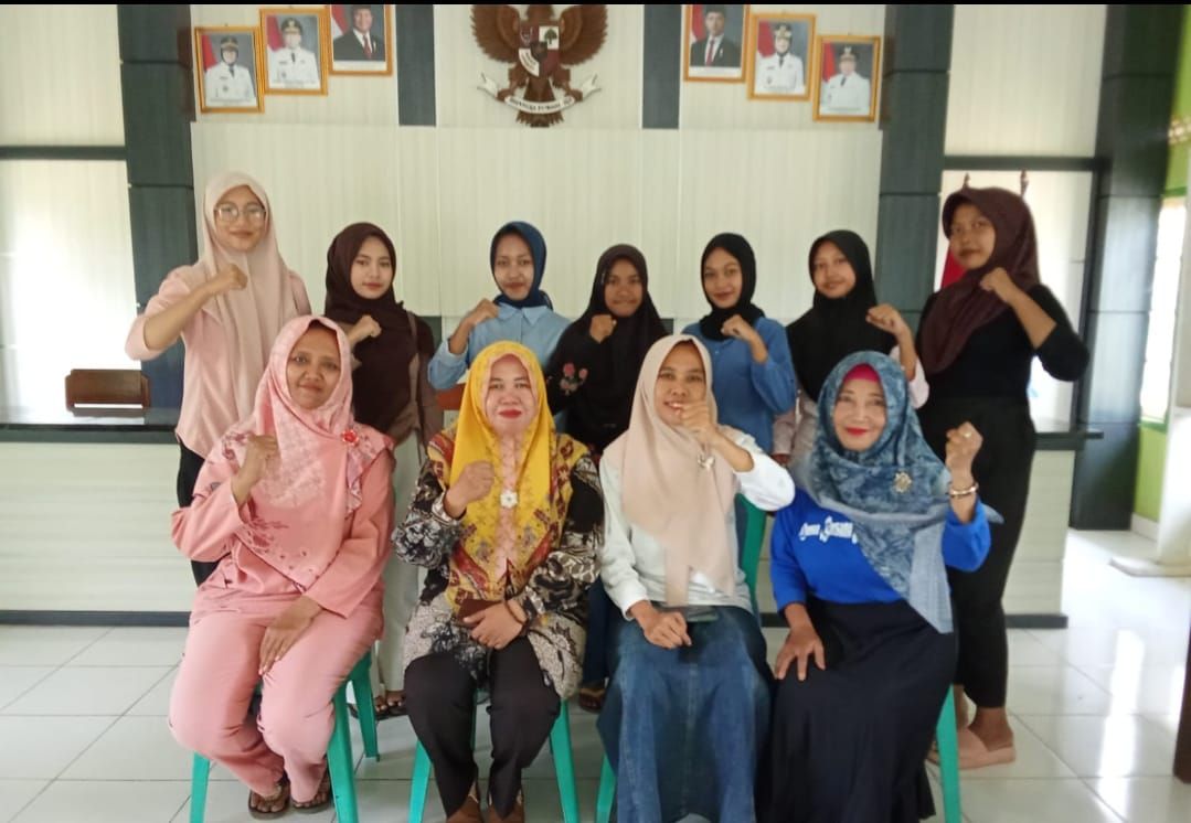 Penyuluh Agama KUA Batanghari Edukasi Remaja Telogorejo dalam Posyandu Remaja