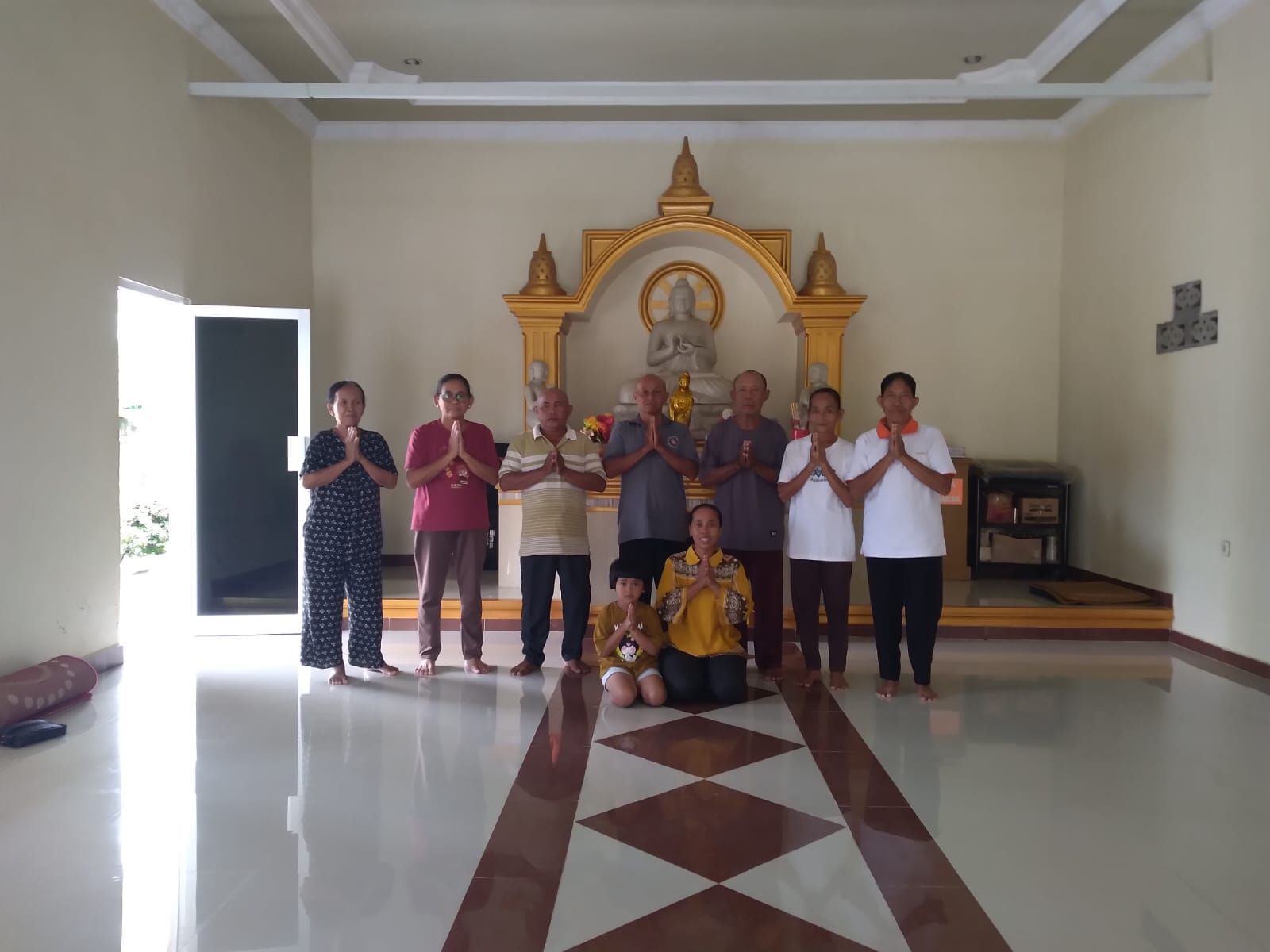 Peringati Hari Metta, Vihara Virya Dharma Awali Tahun 2026 dengan Pembacaan Paritta, Meditasi, dan Praktik Metta dengan Membebaskan Mahkluk Hidup atau Fangsen.