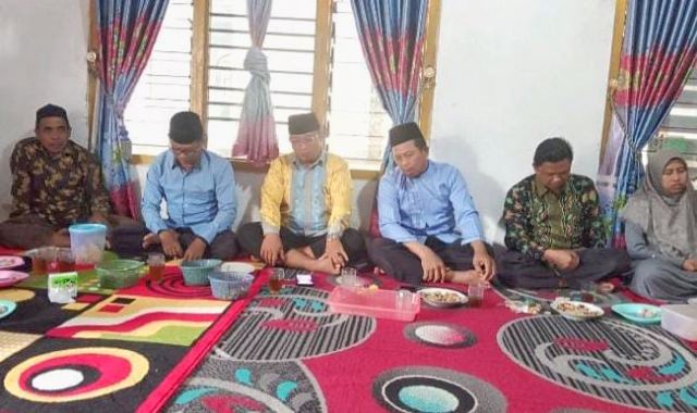 KUA Way Bungur Gelar Pengajian dan Silaturahmi Bulanan 