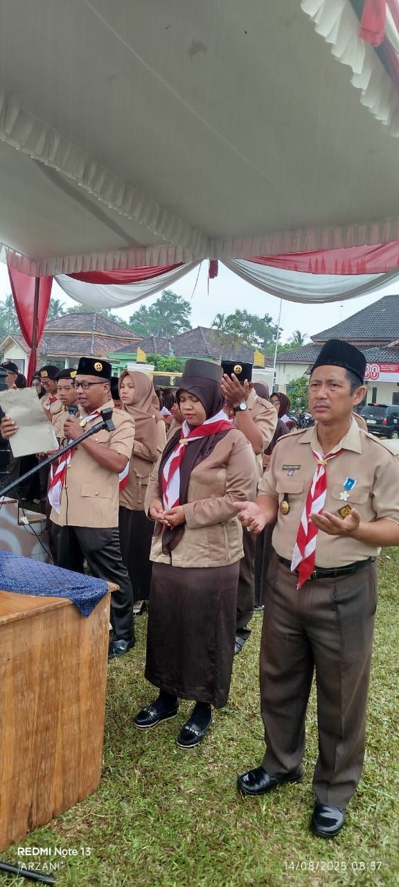 Plh Kepala KUA Melinting Isi Peran Doa pada Peringatan Hari Pramuka