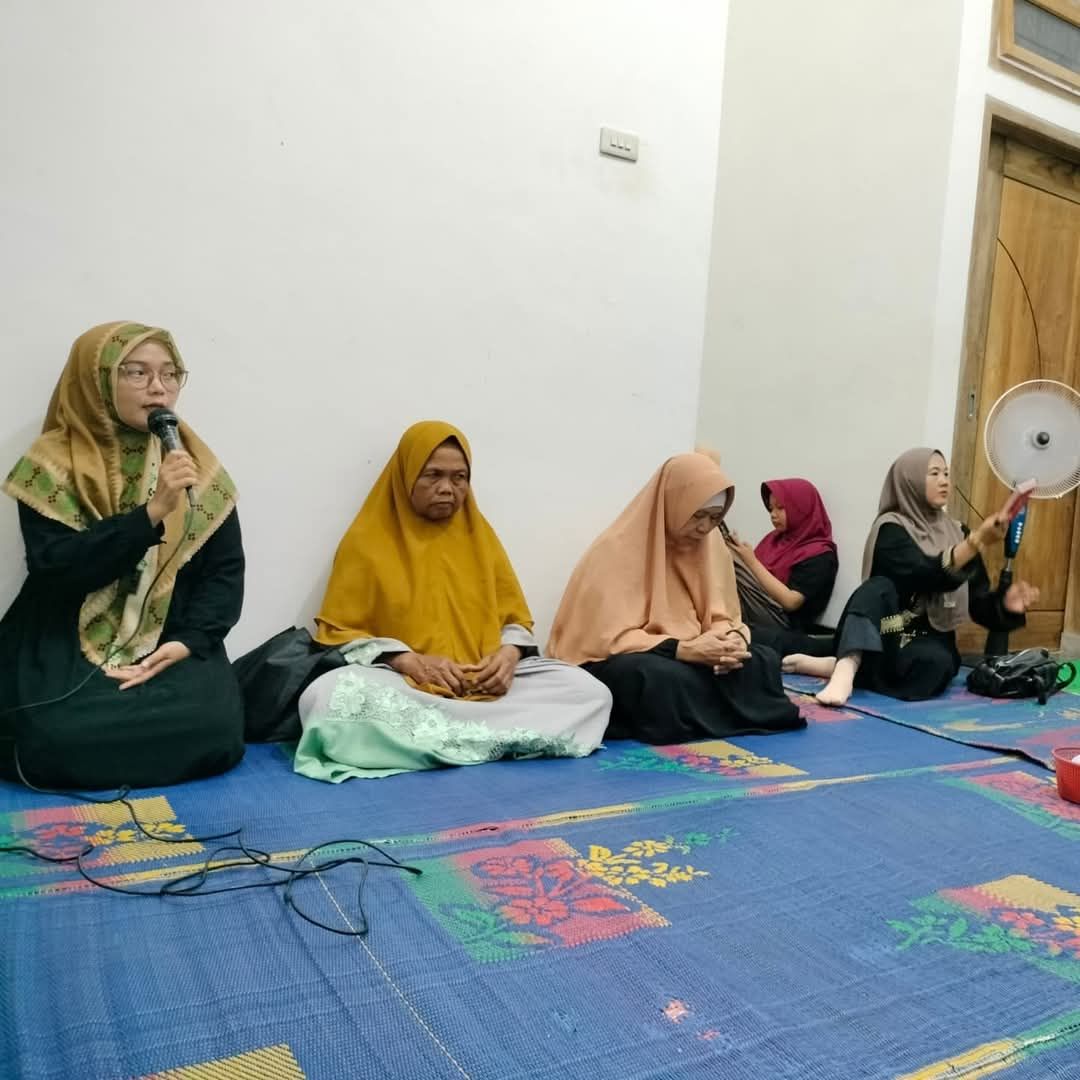 Penyuluh Agama Islam Beri Materi di Majelis Taklim Al Hidayah Mataram Baru