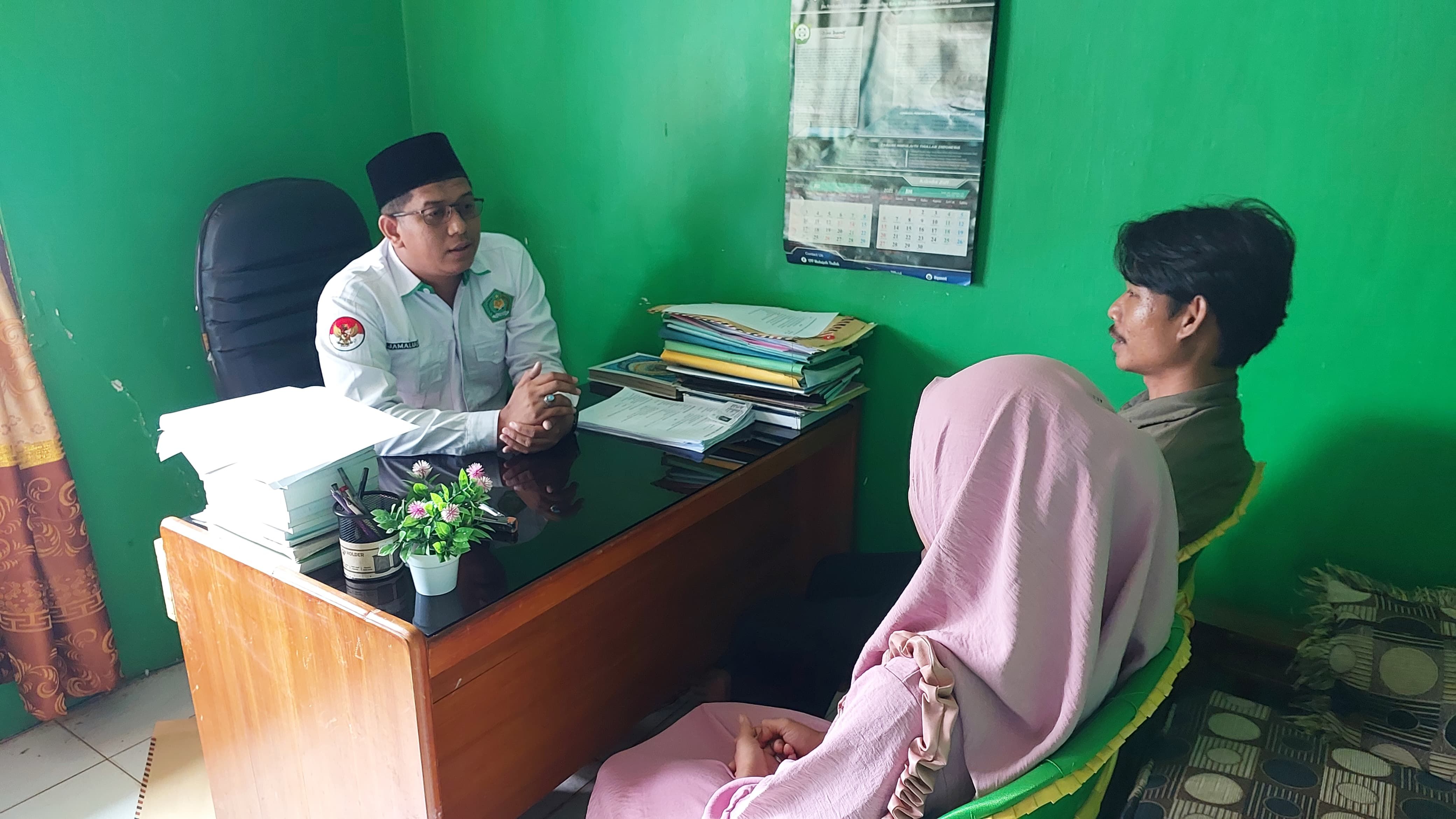 Calon Pengantin Dapat Bekal Penting di Bimwin KUA Sekampung Udik: Dari Cinta Sehat hingga Bahaya Judi Online