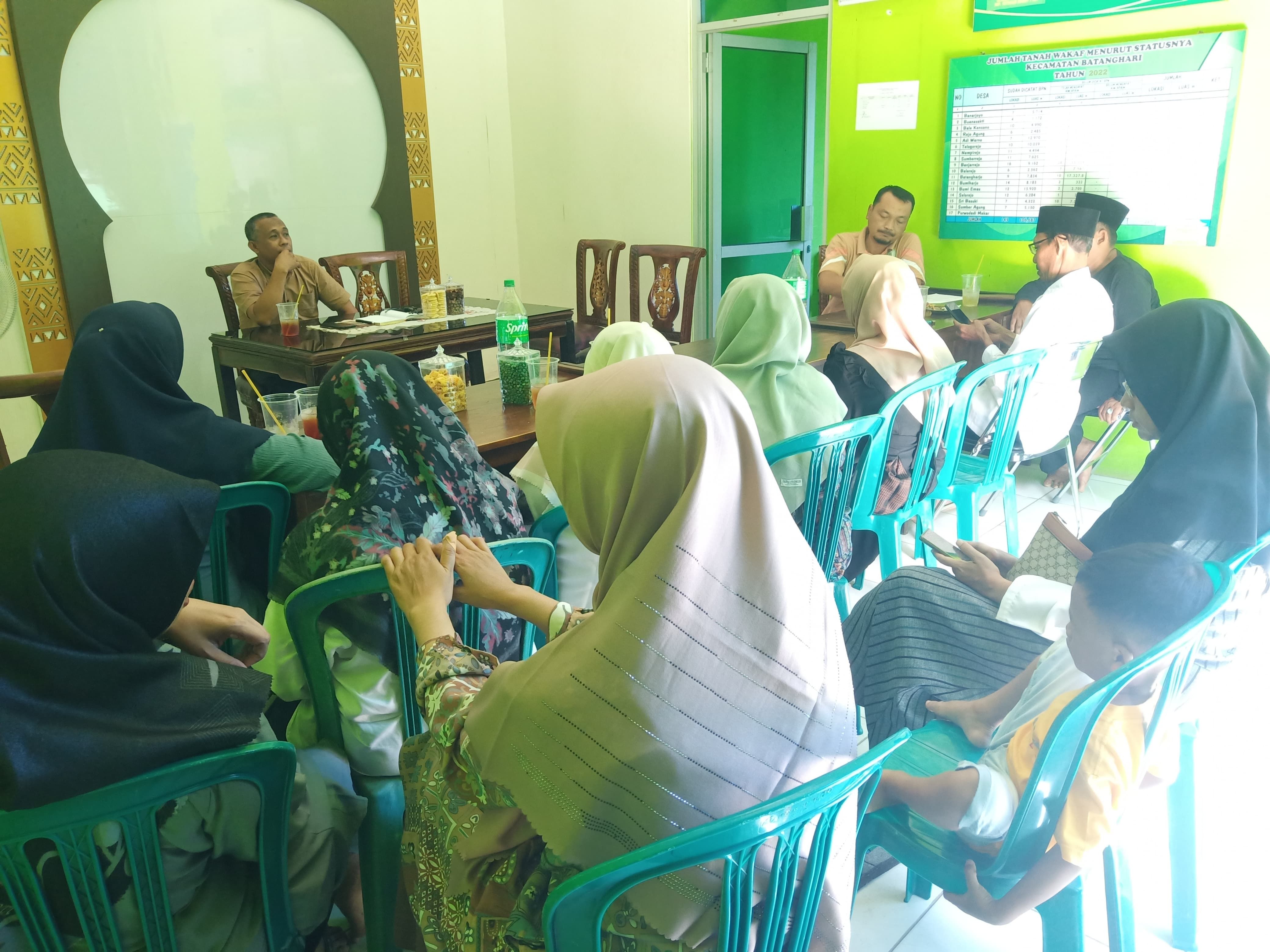 Lebaran Kelar, Layanan On! KUA Batanghari Gas Persiapan Manasik Haji