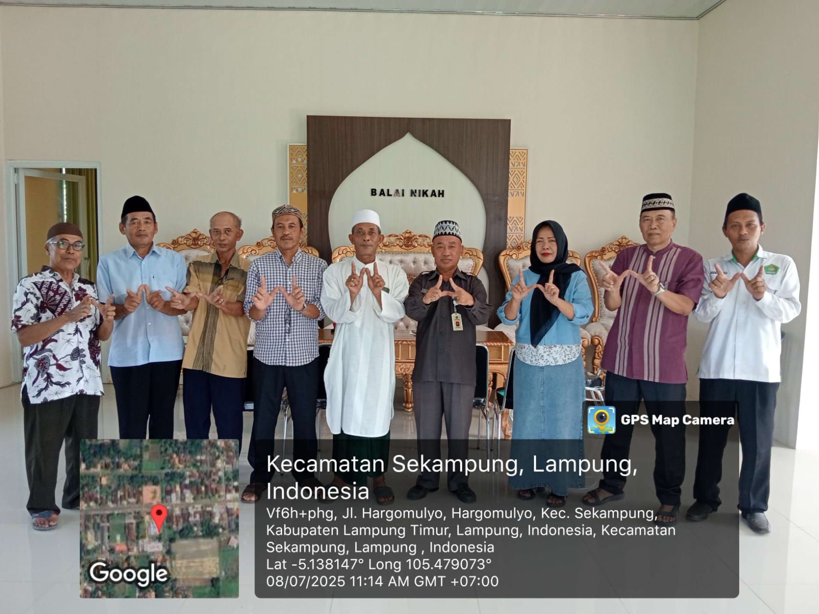 Kepala KUA Sekampung Pimpin Ikrar Wakaf Tanah 