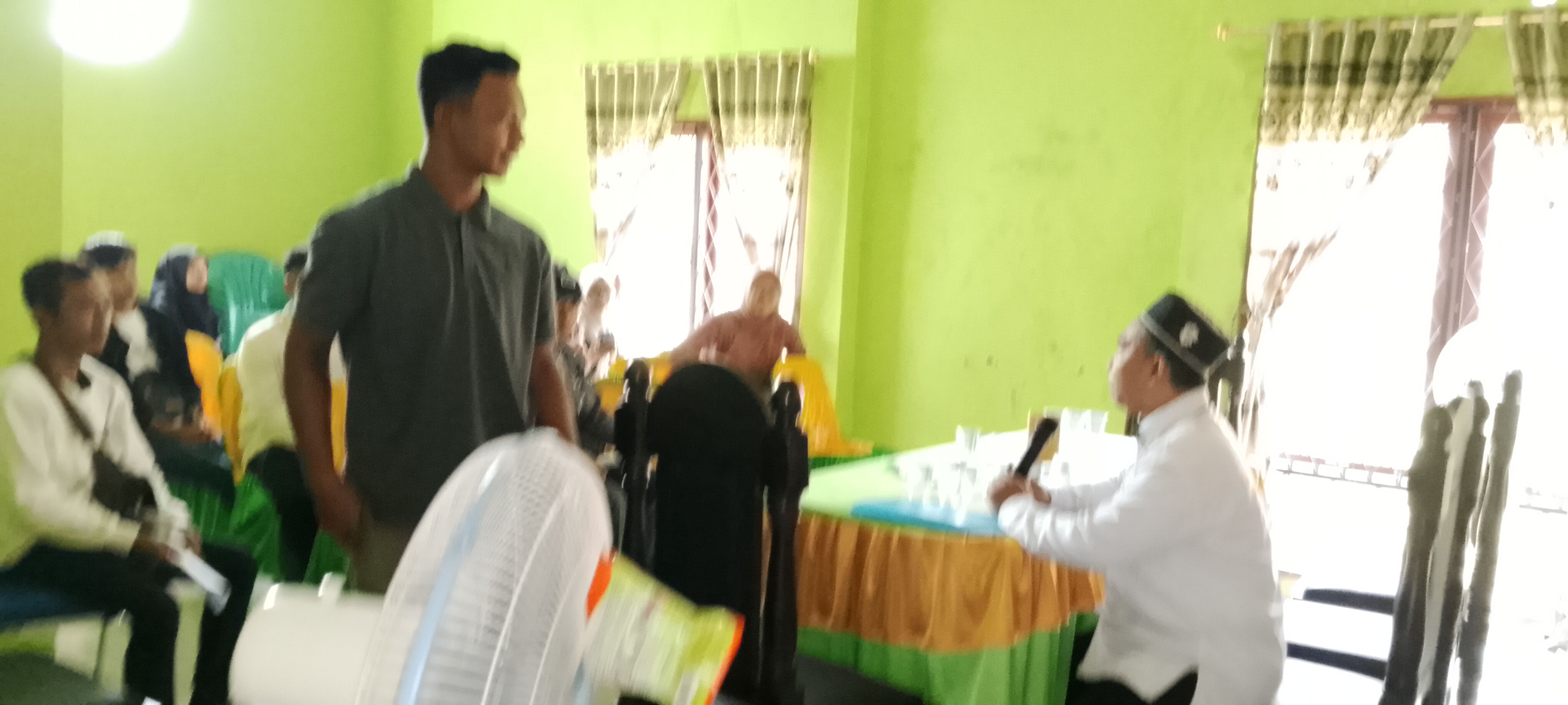 Ibnu yatim jadi pemateri 10 pasang calon pengantin