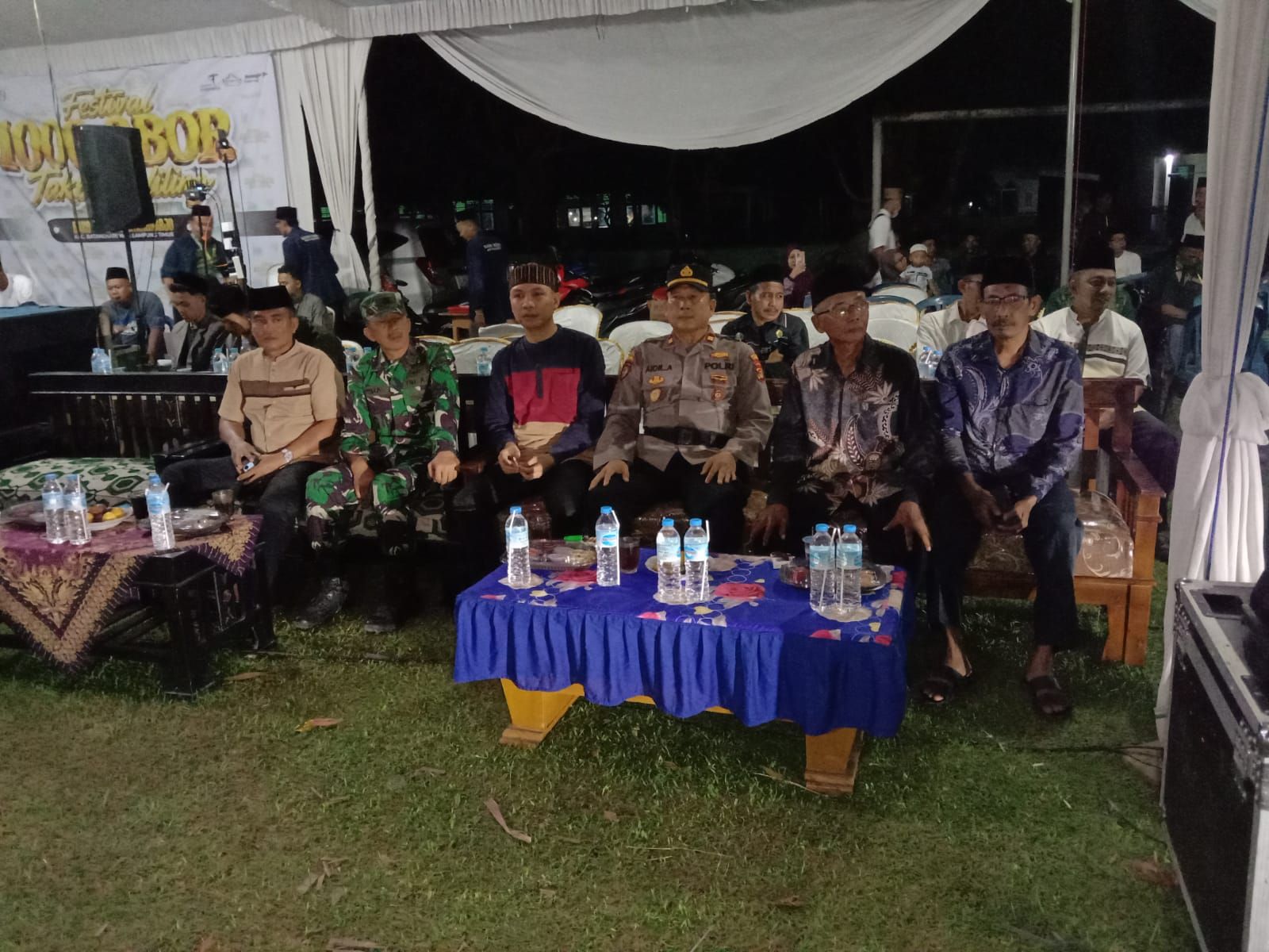 KUA Batanghari Hadiri Festival 1000 Obor Takbir Keliling ke-49 Desa Batangharjo