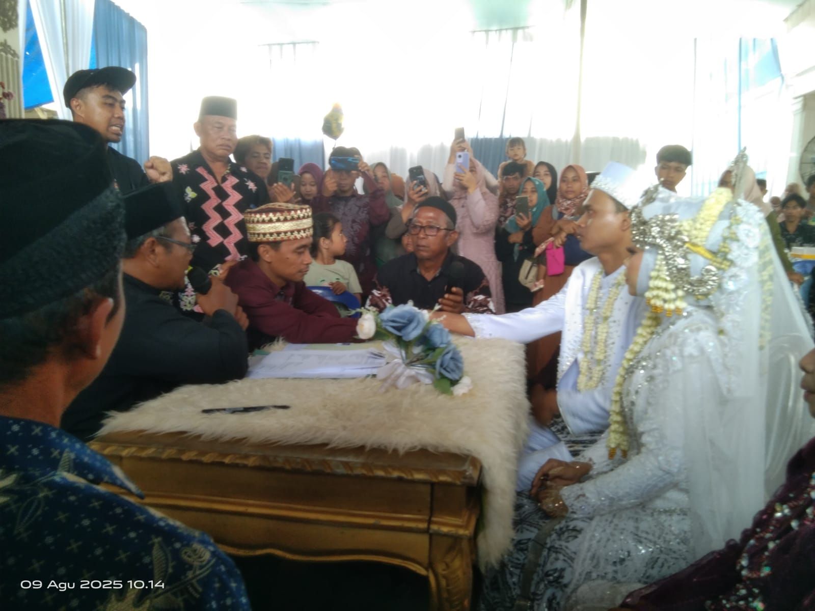 Pernikahan Meriah di Braja Indah, Penghulu KUA Braja Selebah  Menikahkan Pasangan Sugiyanto dan Risa Rosmawati