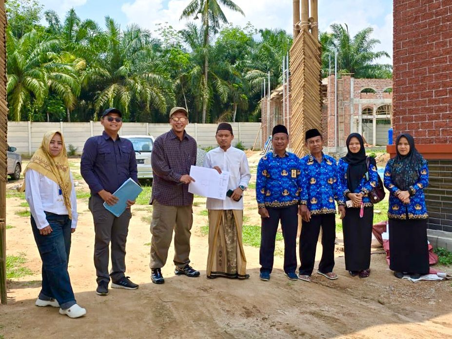 KUA Waway Karya dan BPN Lakukan Verifikasi Tanah Wakaf di Pondok Pesantren Assahil Waway Karya