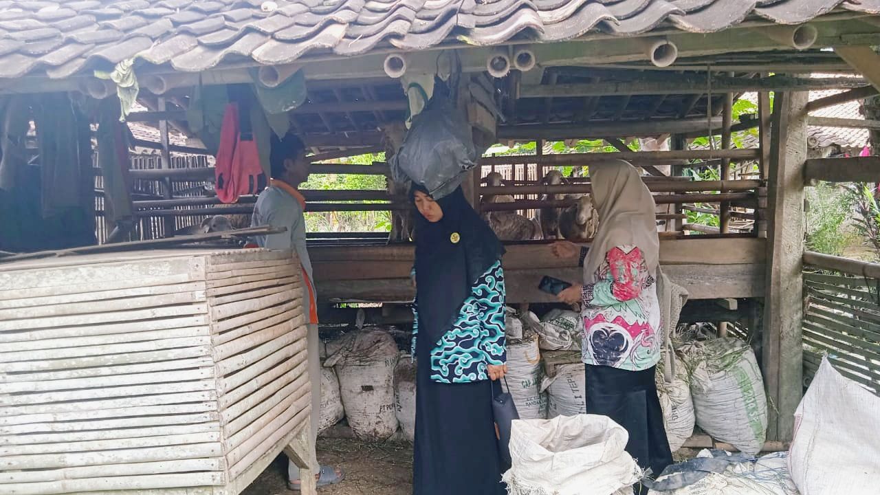 UPZ KUA Batanghari Lakukan Monitoring Usaha Produktif Mustahik di Desa Selorejo
